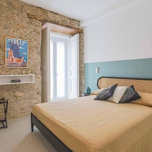 Desiderio Guest House